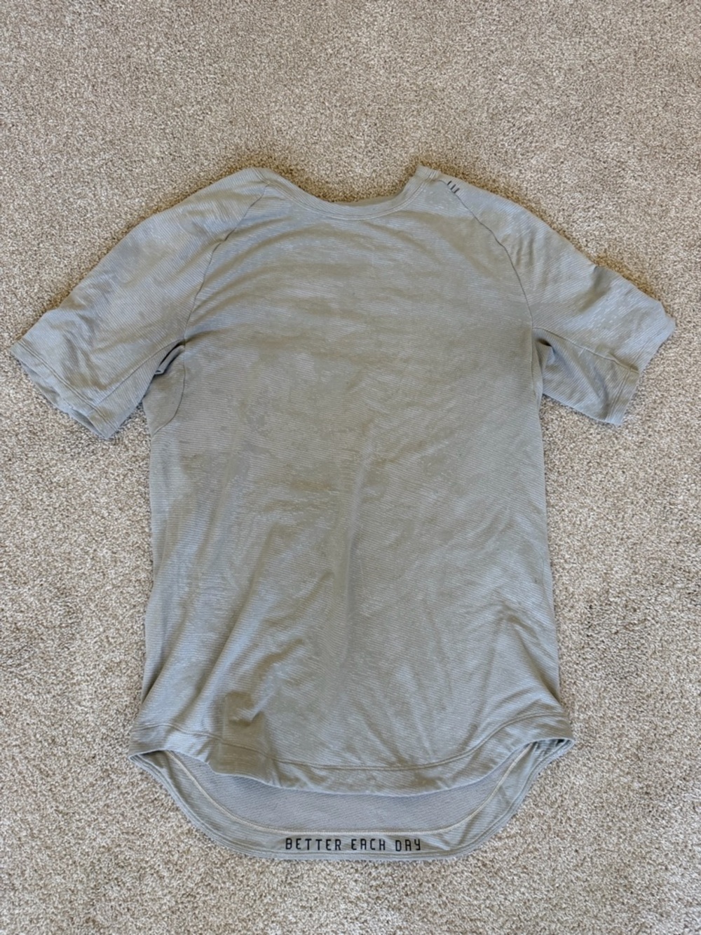 Lululemon At Ease Short Sleeve T Shirt Men’s Size Small